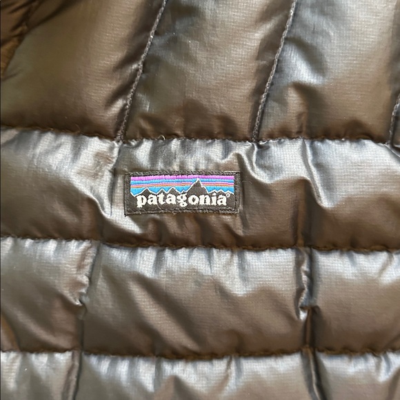Patagonia goose down puffer vest. Sz xl - Picture 2 of 5